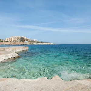 https://shoreline.hotelssaintjulians.com